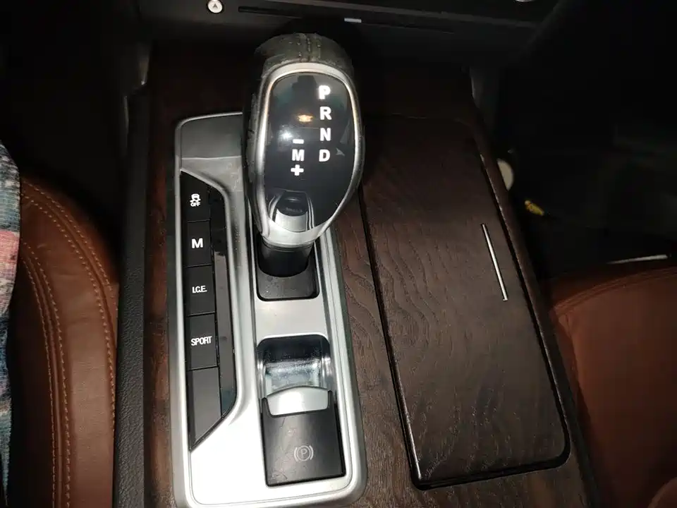 Maserati Ghibli Maserati Ghibli