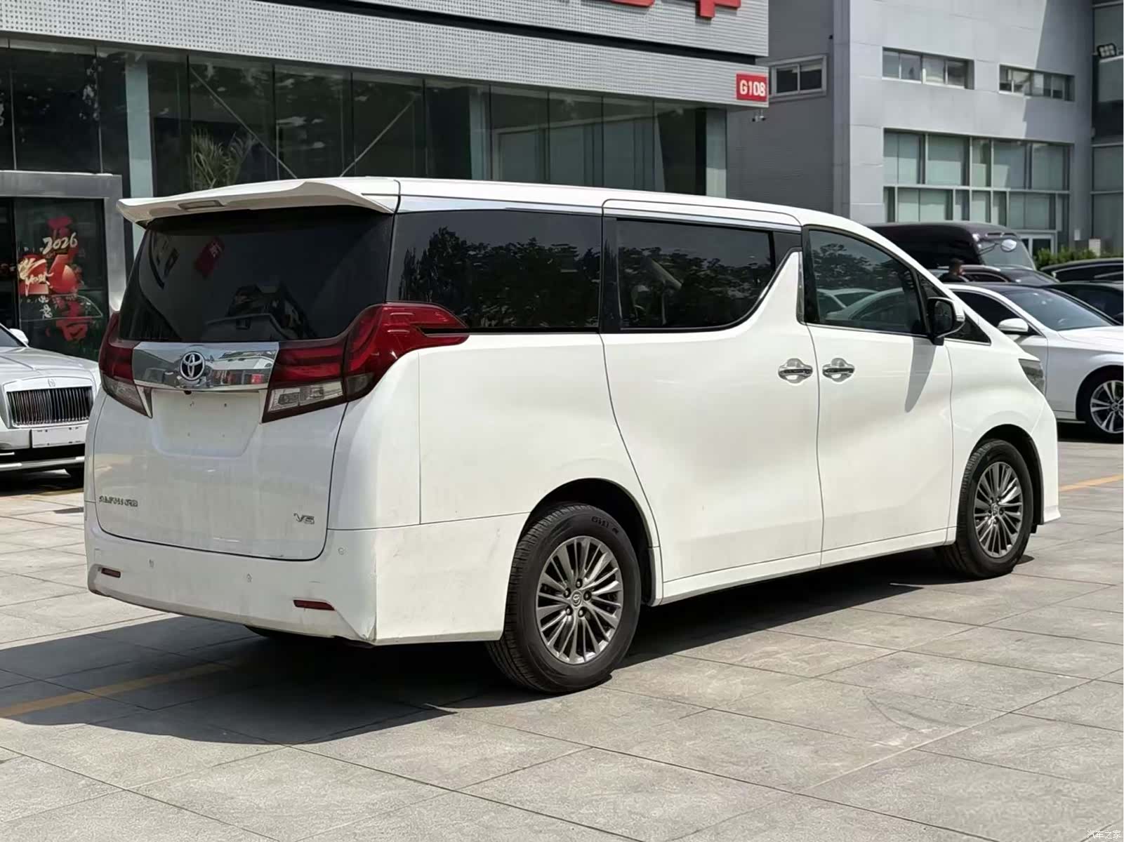 Toyota Alphard, 2016 6