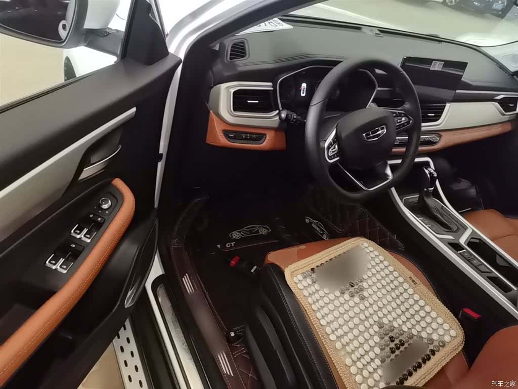 Geely X6, 2020 16