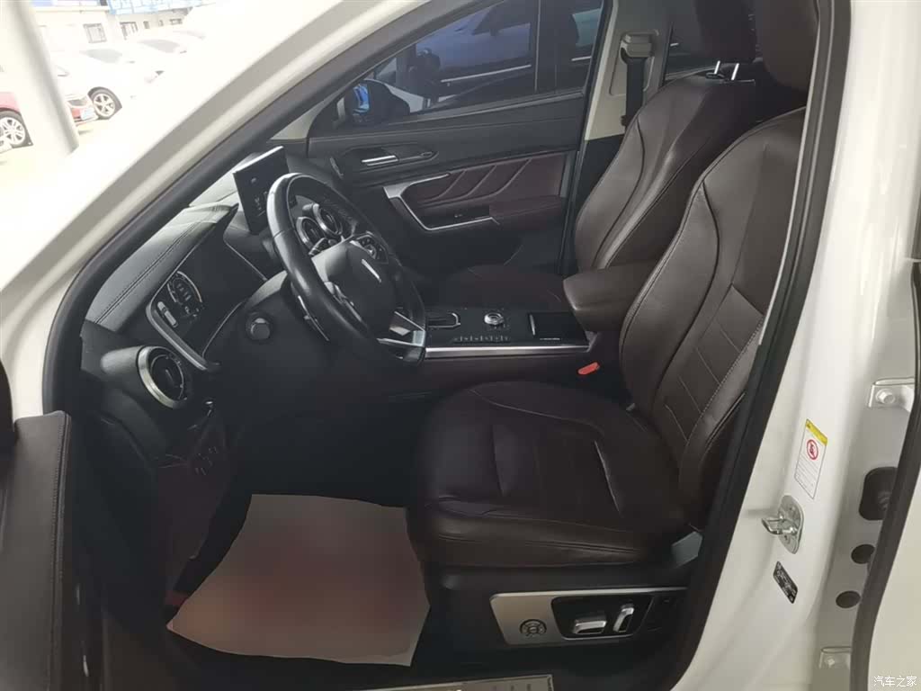 WEY VV5, 2018 15