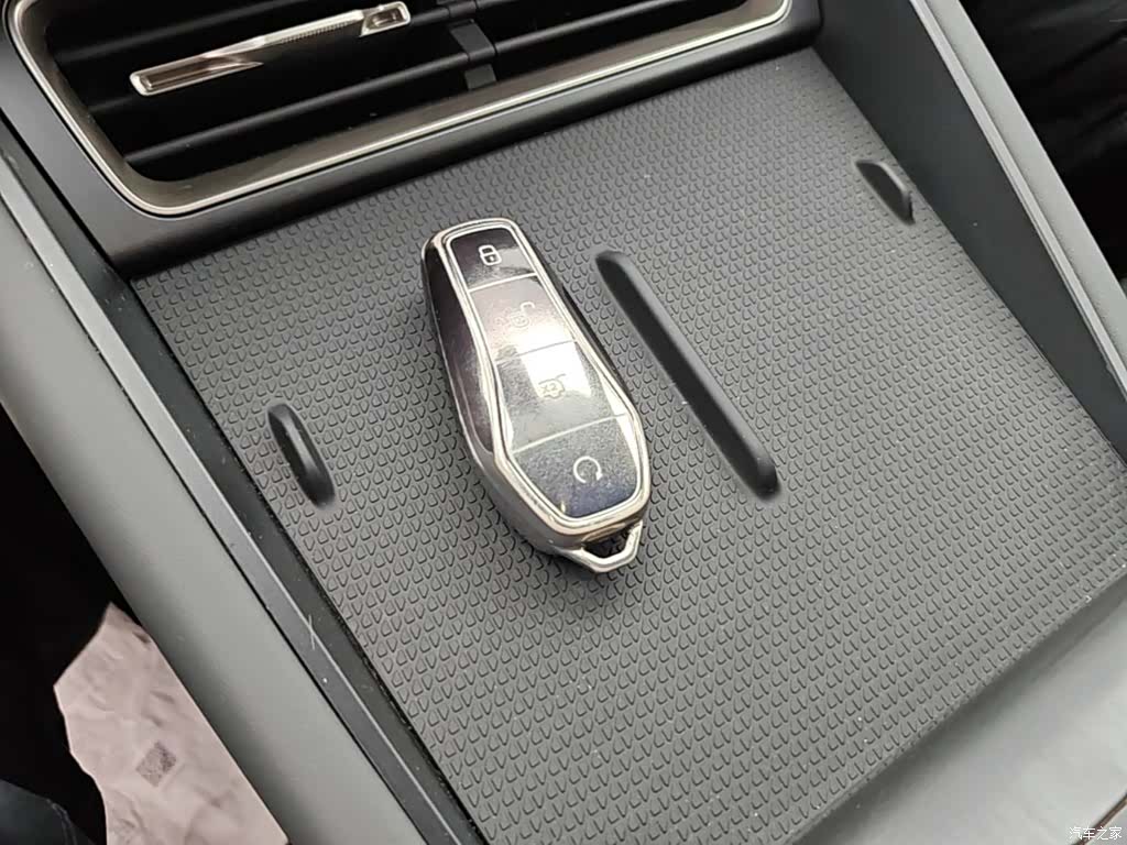 BYD Qin, 2025 9