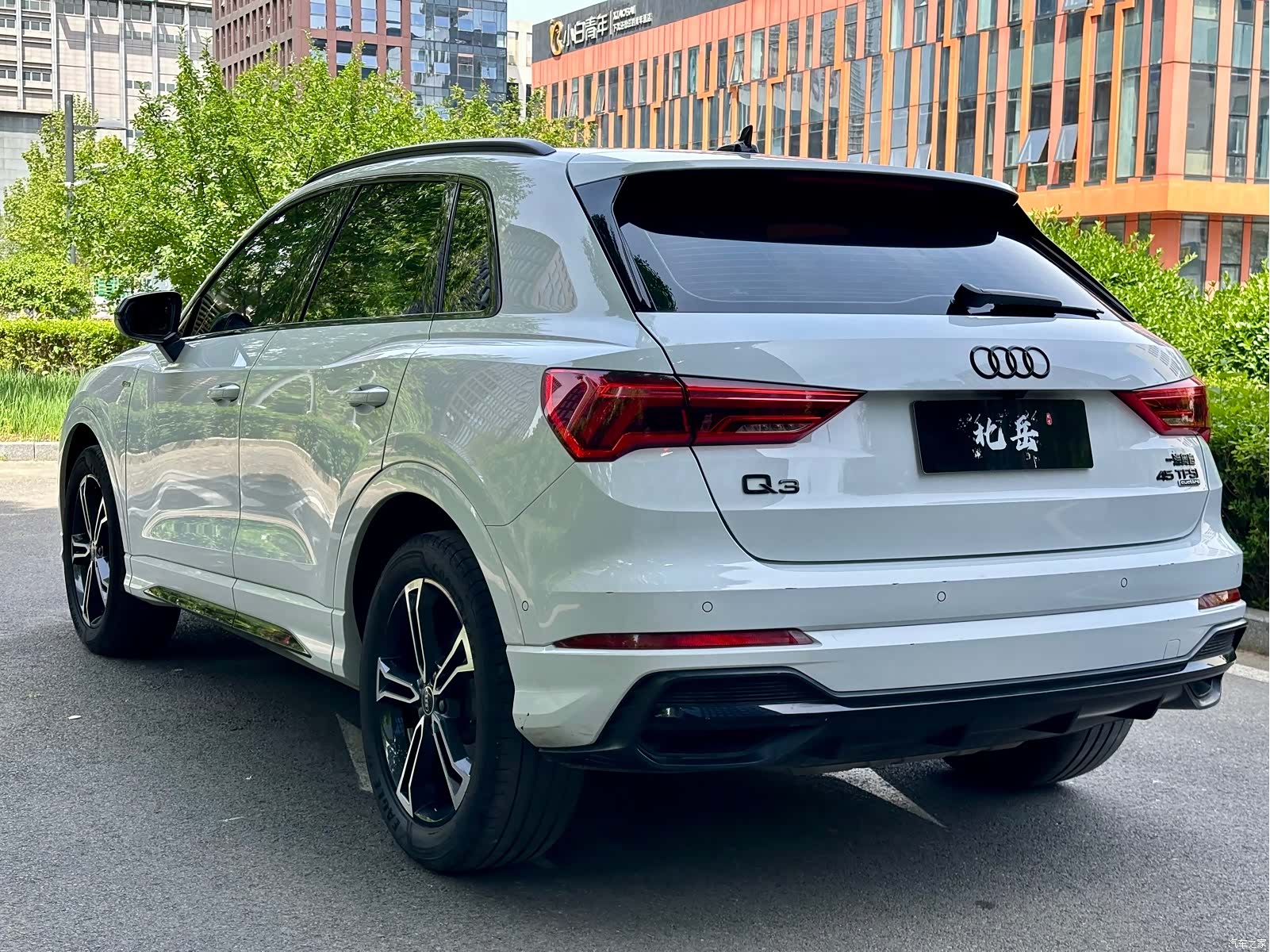Audi Q3, 2023 4