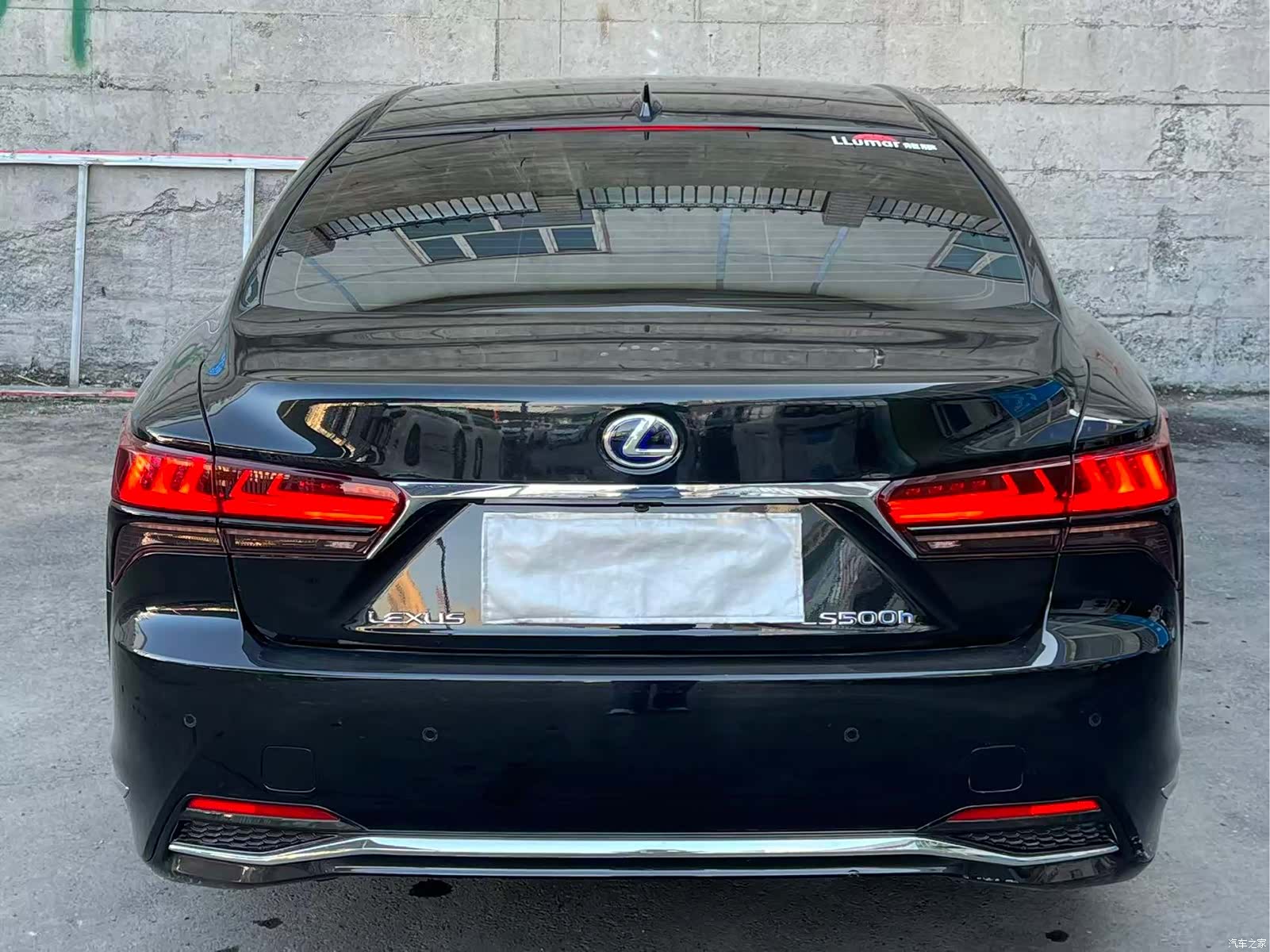 Lexus LS, 2023 8