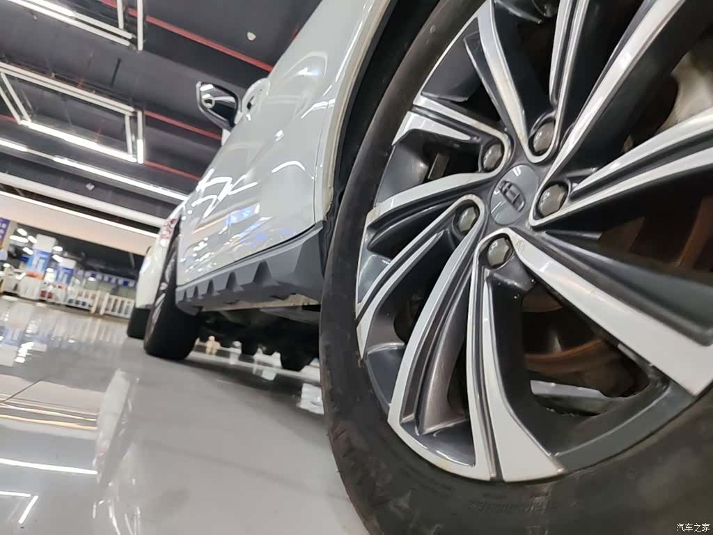 Geely X6, 2020 22