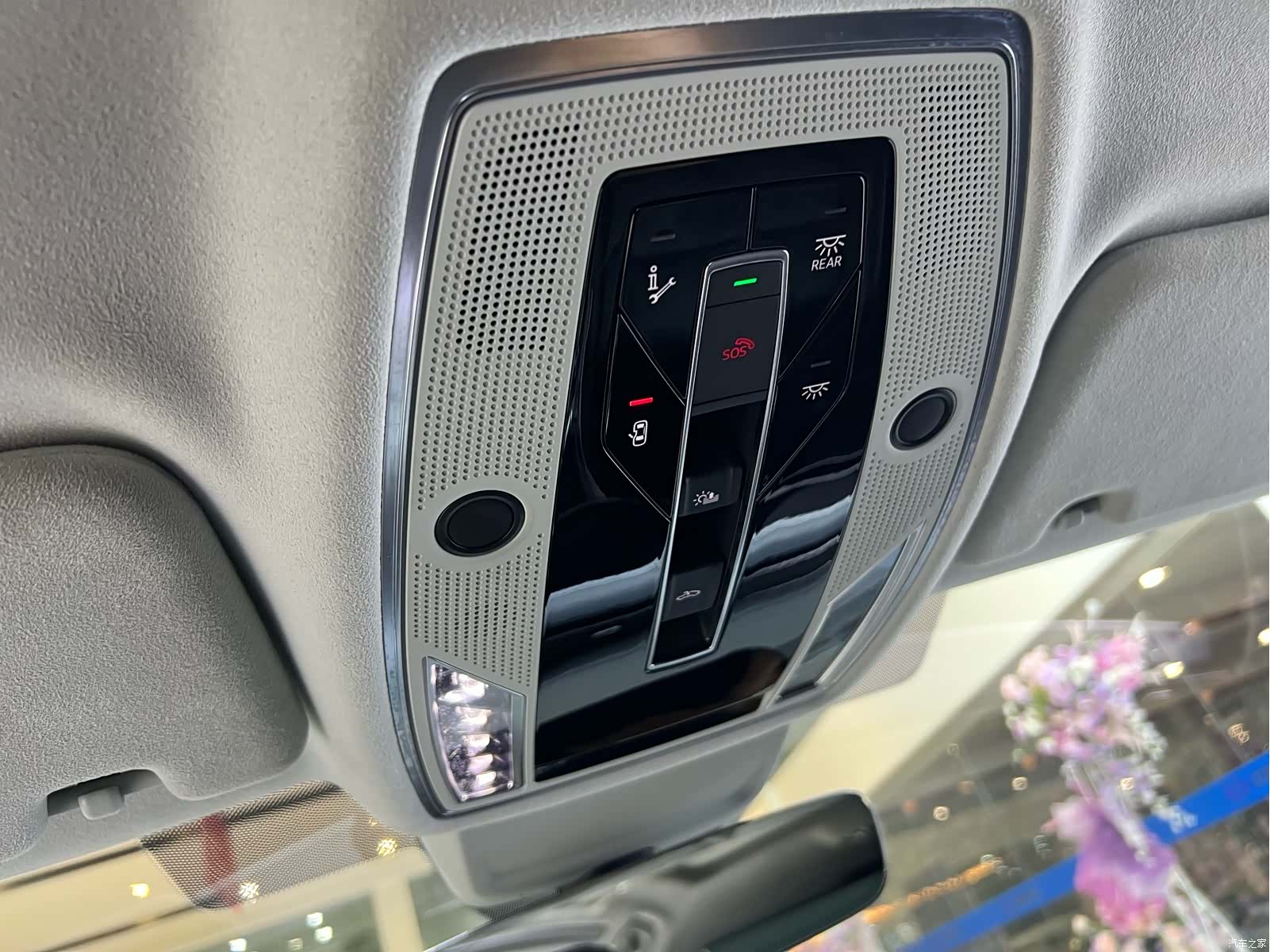 Audi A8L, 2024 19