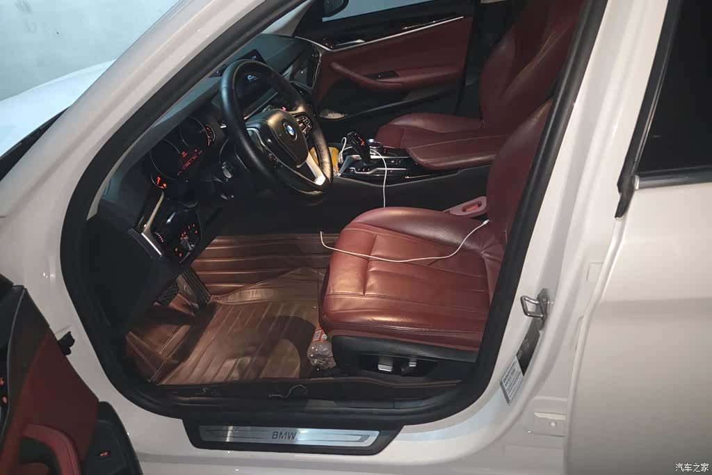 BMW 5 Series, 2017 9
