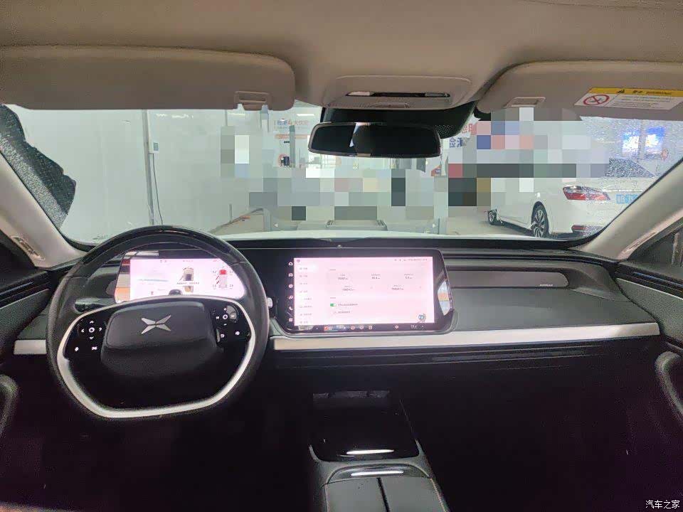 Xpeng P7, 2021 8