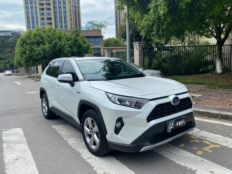 Toyota RAV4 Rongfang