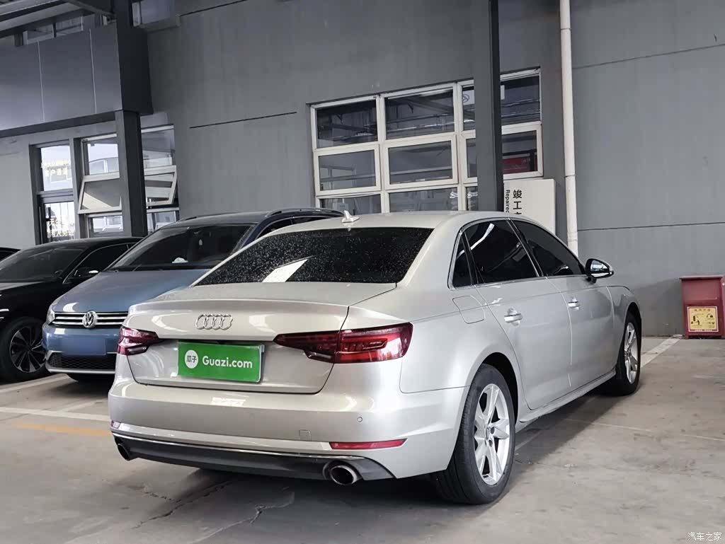 Audi A4L, 2018 7