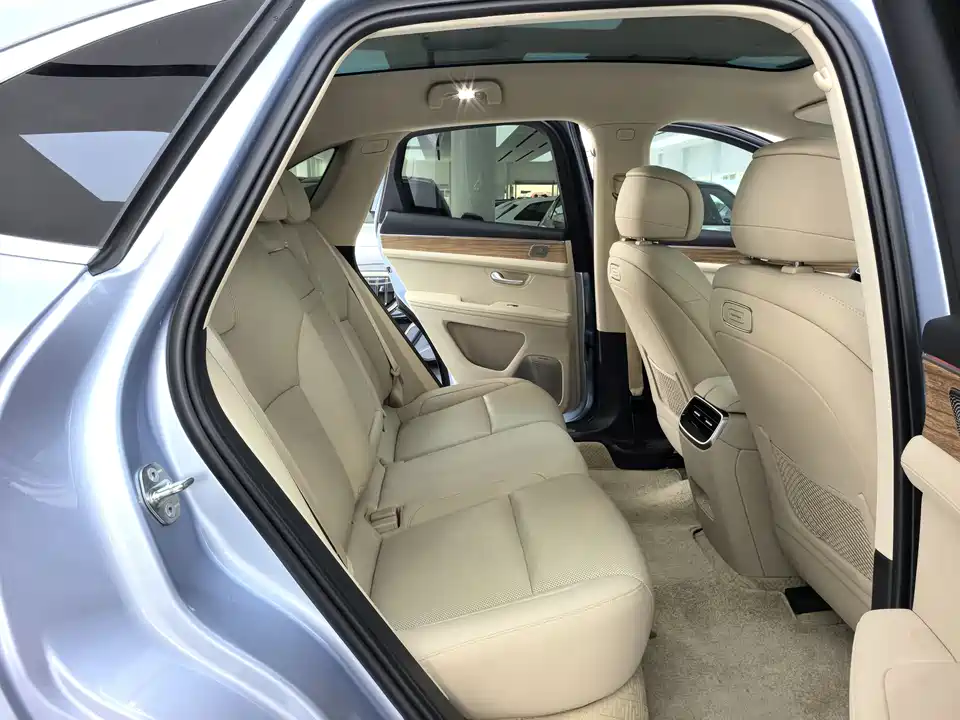 HarmonyOS Ask the world M5