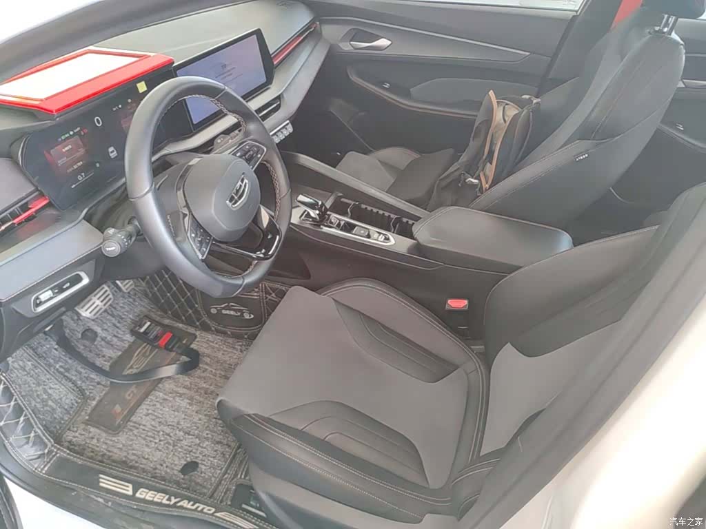 Geely Binray, 2022 11