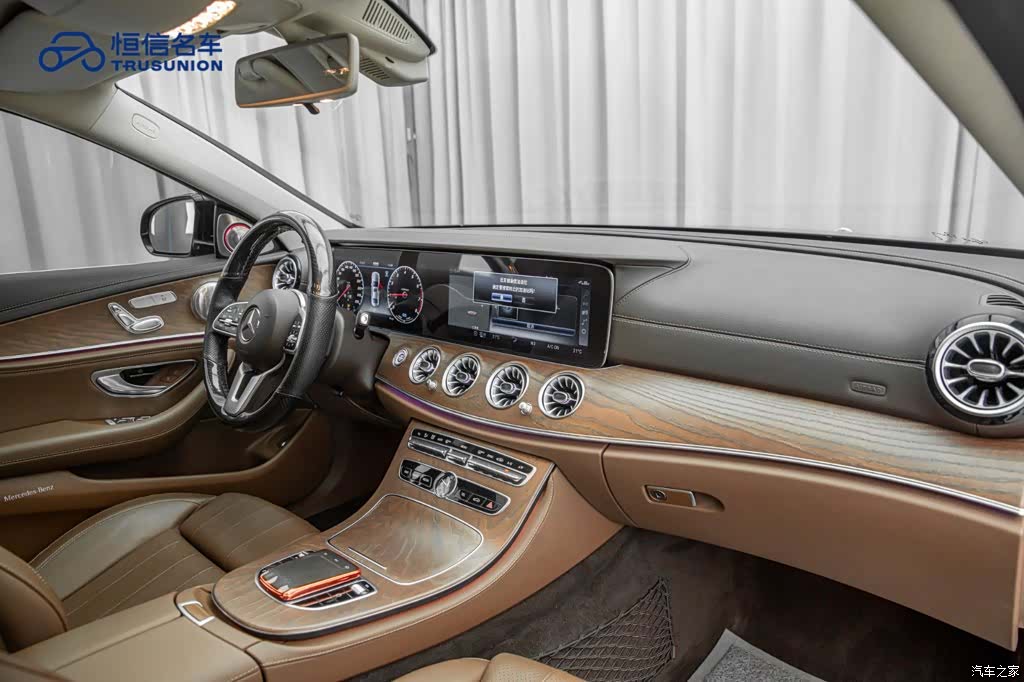 Mercedes-Benz E-Class, 2020 14