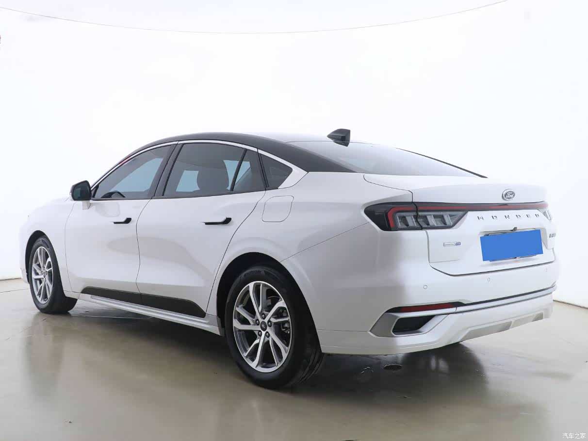 Ford Mondeo, 2022 6