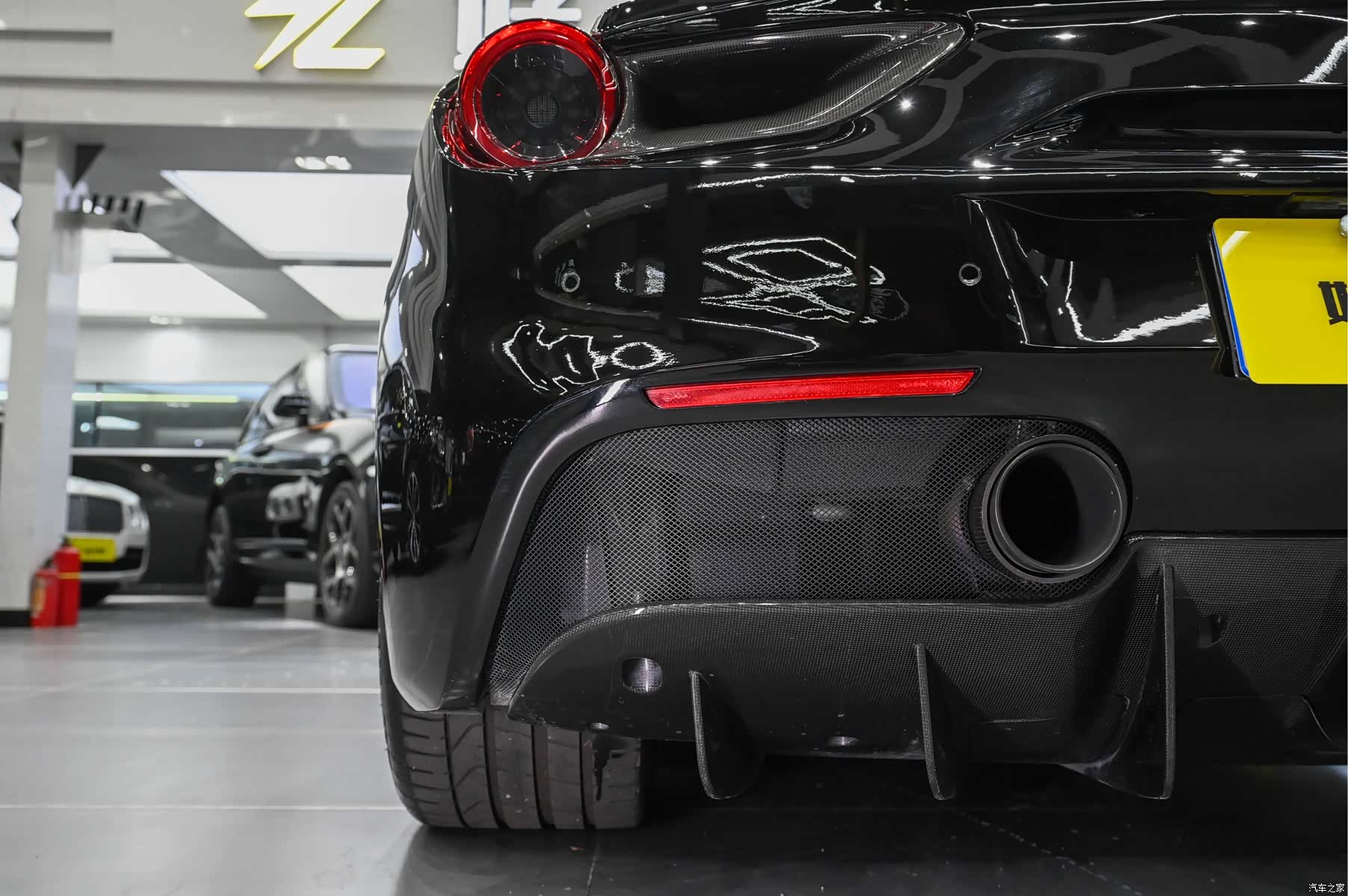 Ferrari 488, 2018 24
