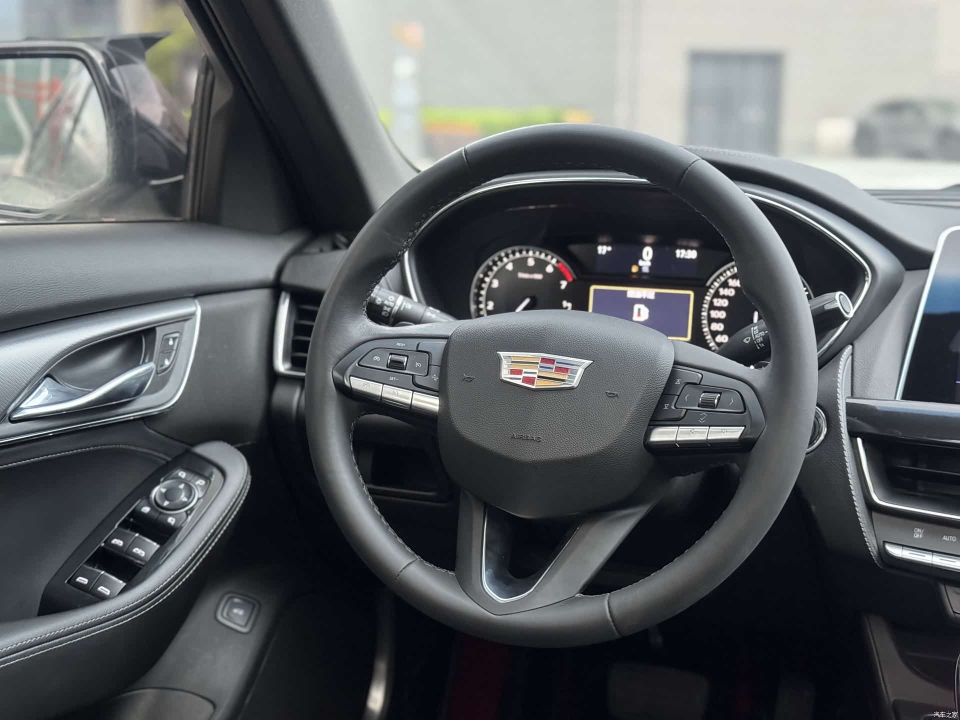 Cadillac CT5, 2023 16