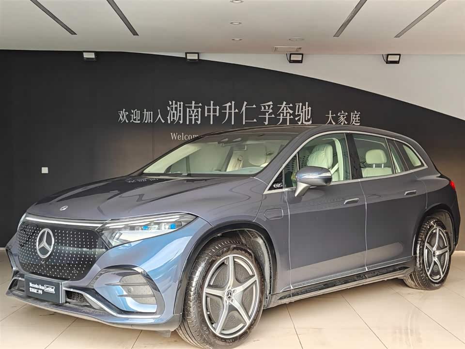 Mercedes-Benz EQS SUV