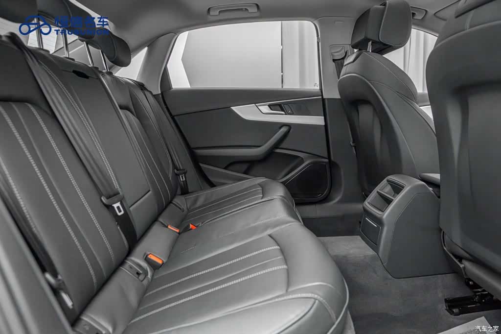 Audi A4L, 2022 16