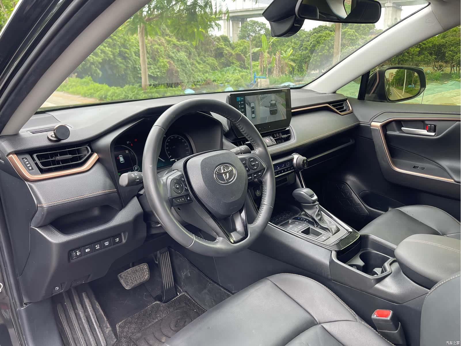Toyota Wildlander, 2024 18