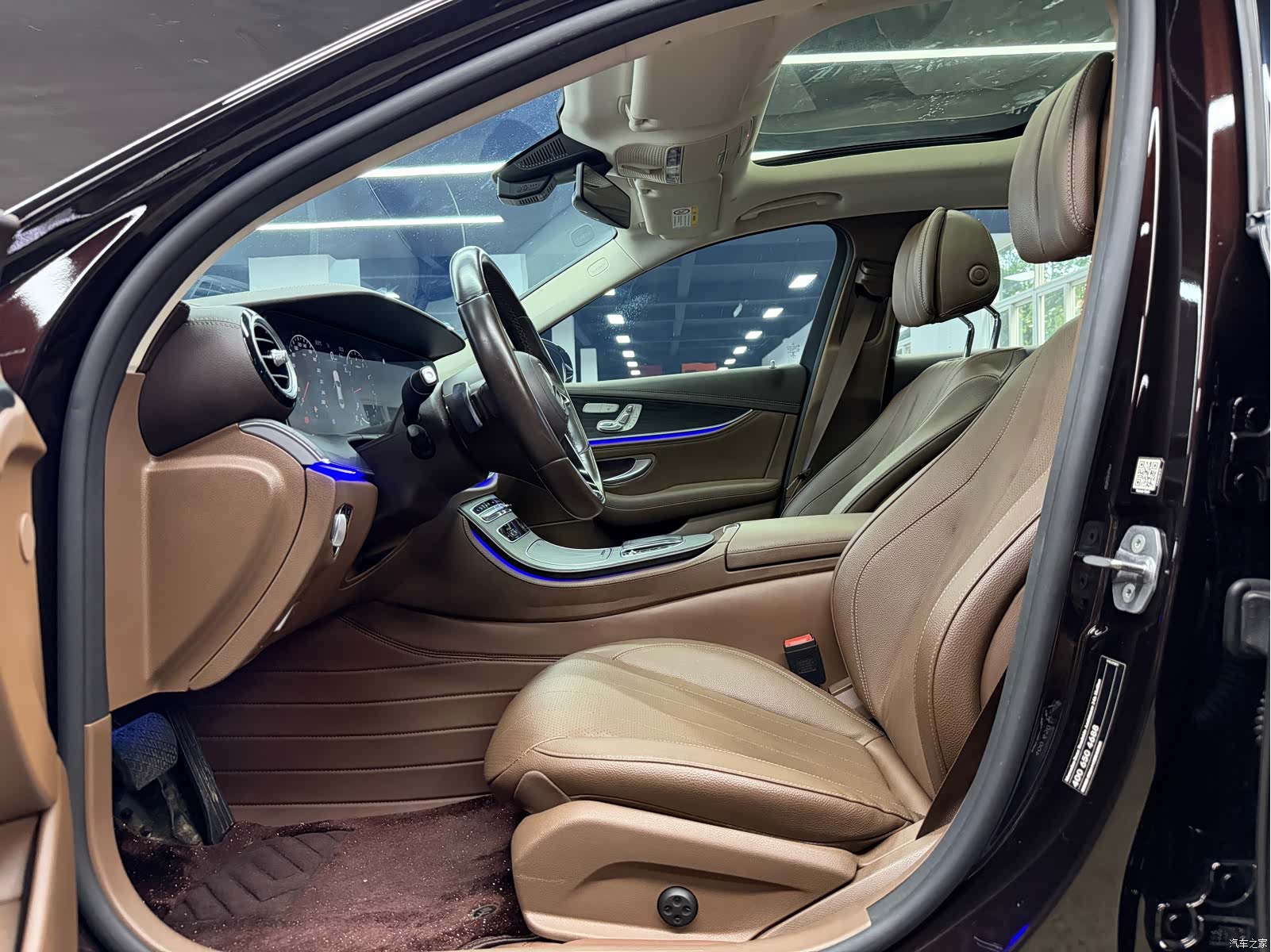 Mercedes-Benz E-Class, 2022 4