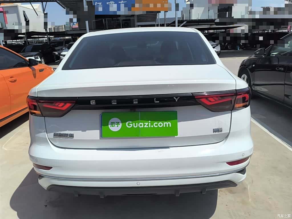 Geely Emgrand, 2023 4