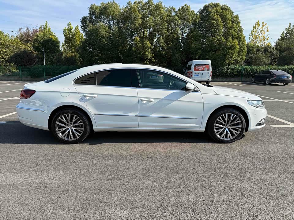 Volkswagen CC