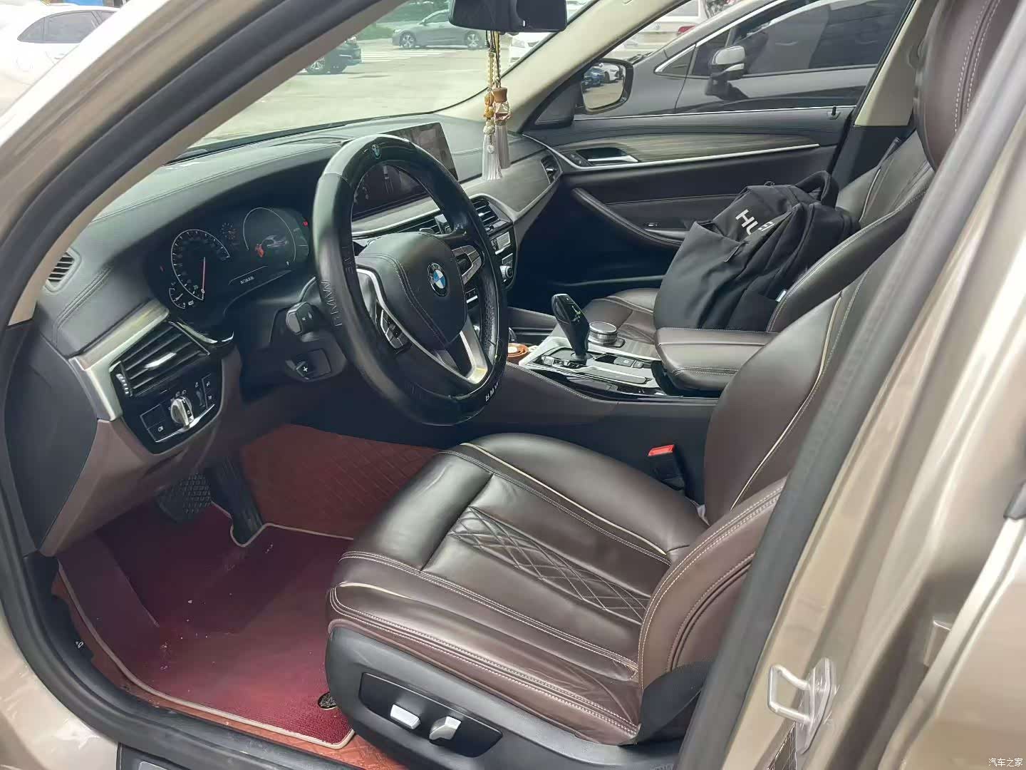 BMW 5 Series, 2019 8