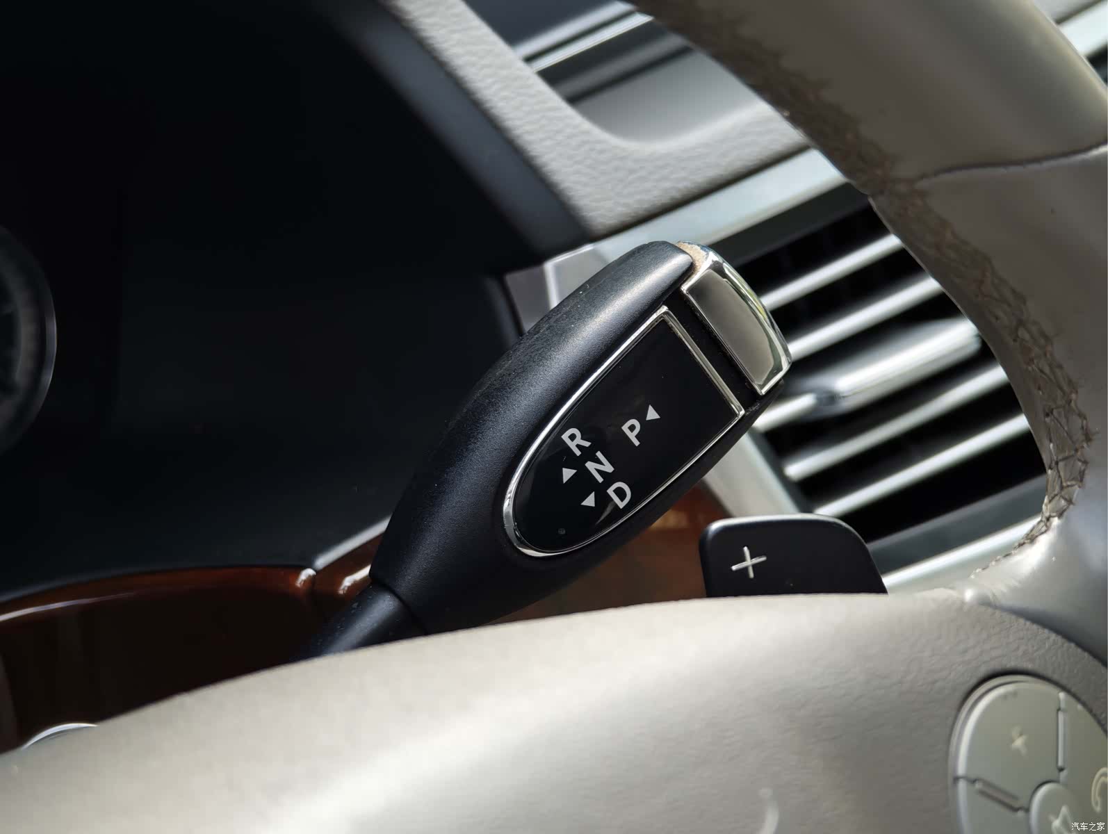 Mercedes-Benz E-Class, 2012 13