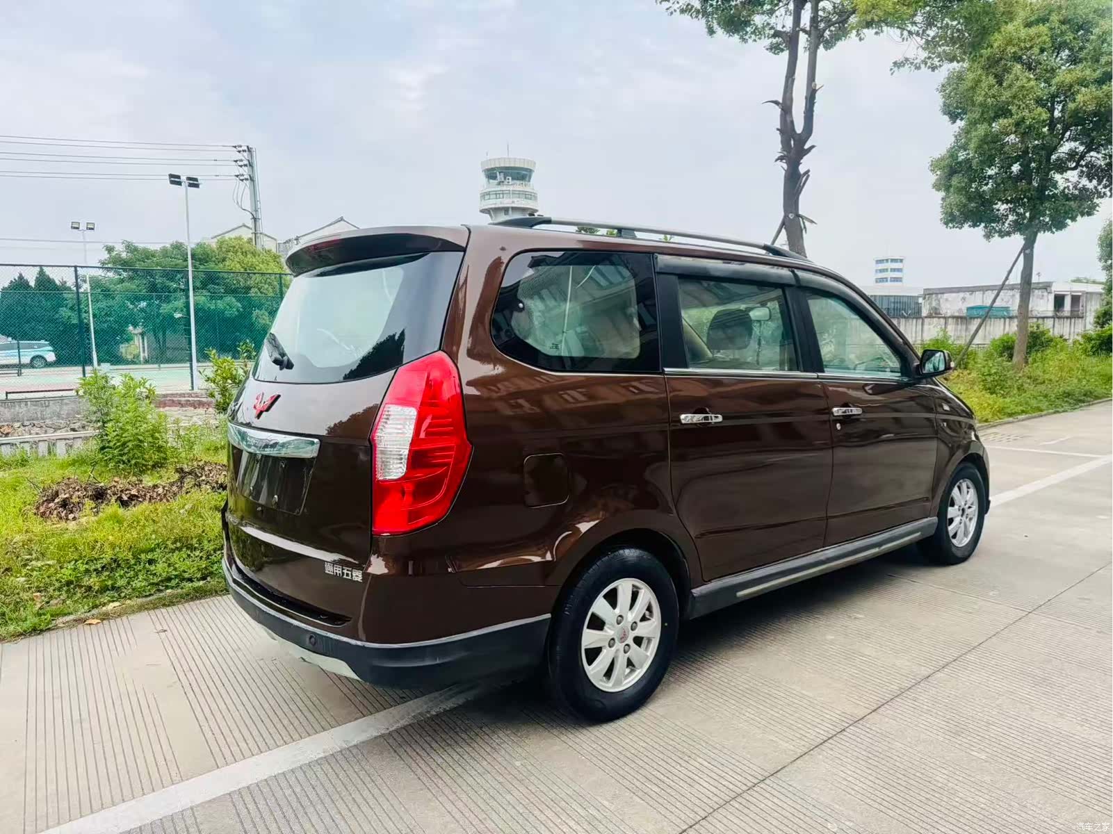 Wuling Hongguang, 2015 6