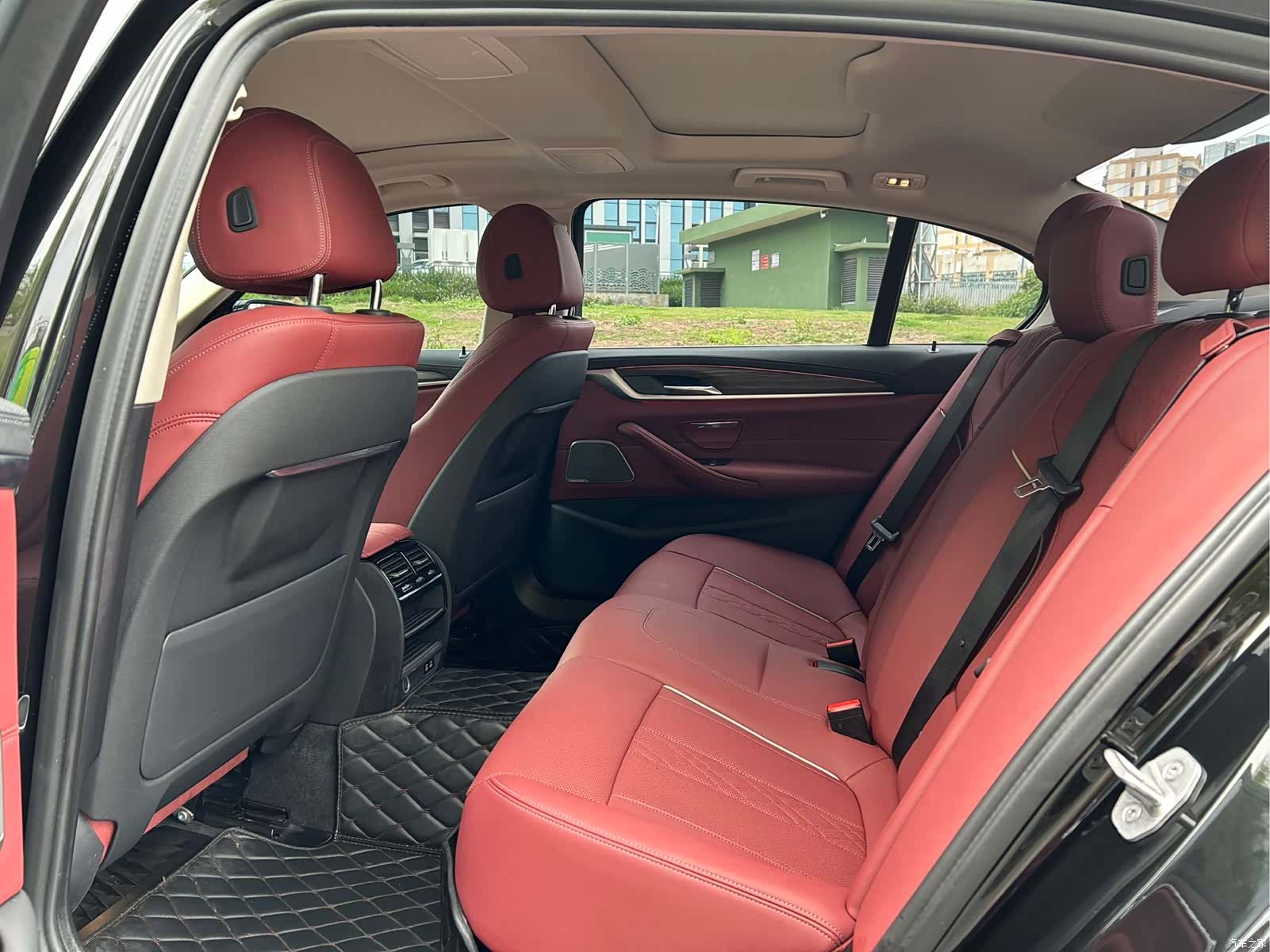 BMW 5 Series, 2022 10