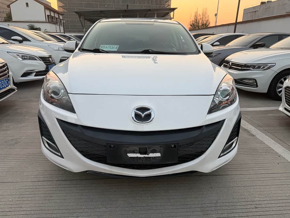 Mazda 3 star Cheng