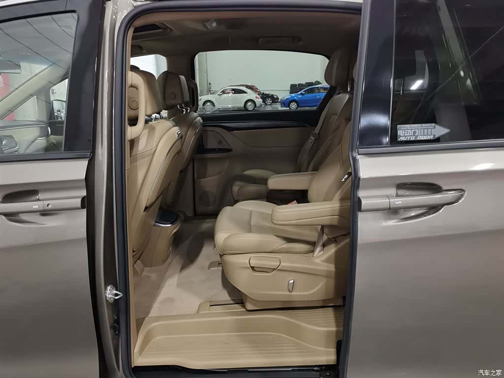 Buick GL8, 2020 15