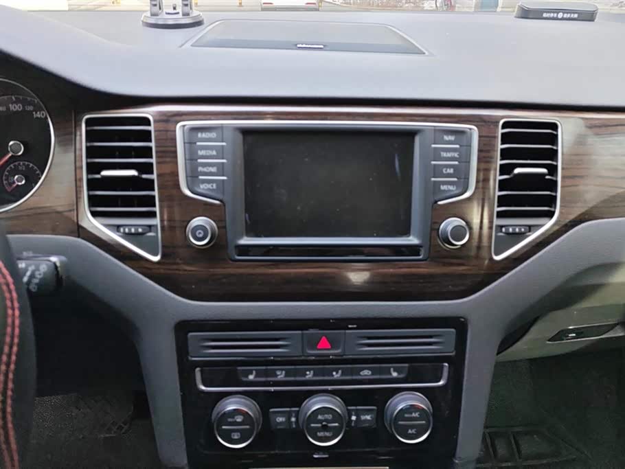 Volkswagen Golf*Jiayu