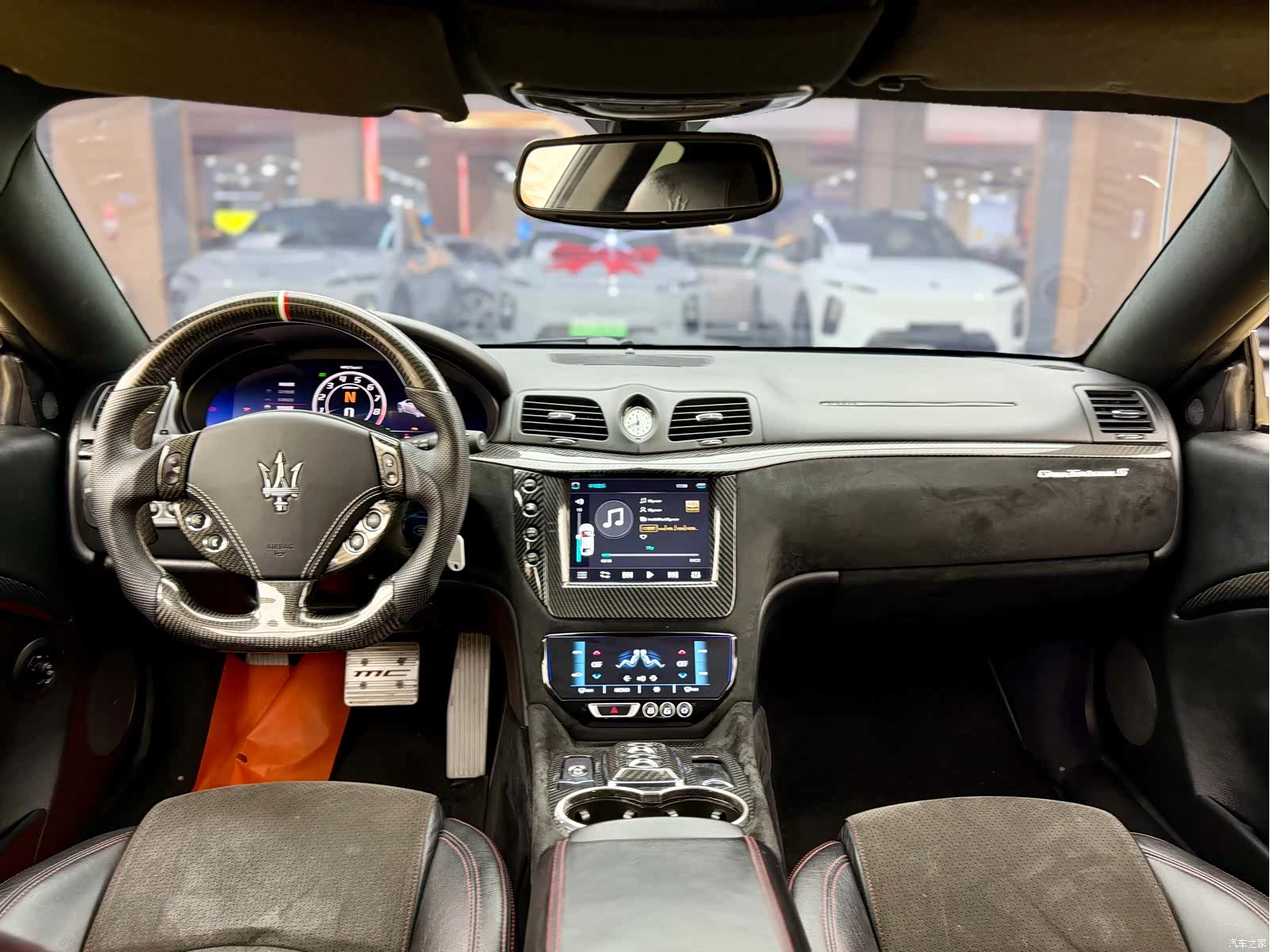 Maserati GranTurismo, 2012 15