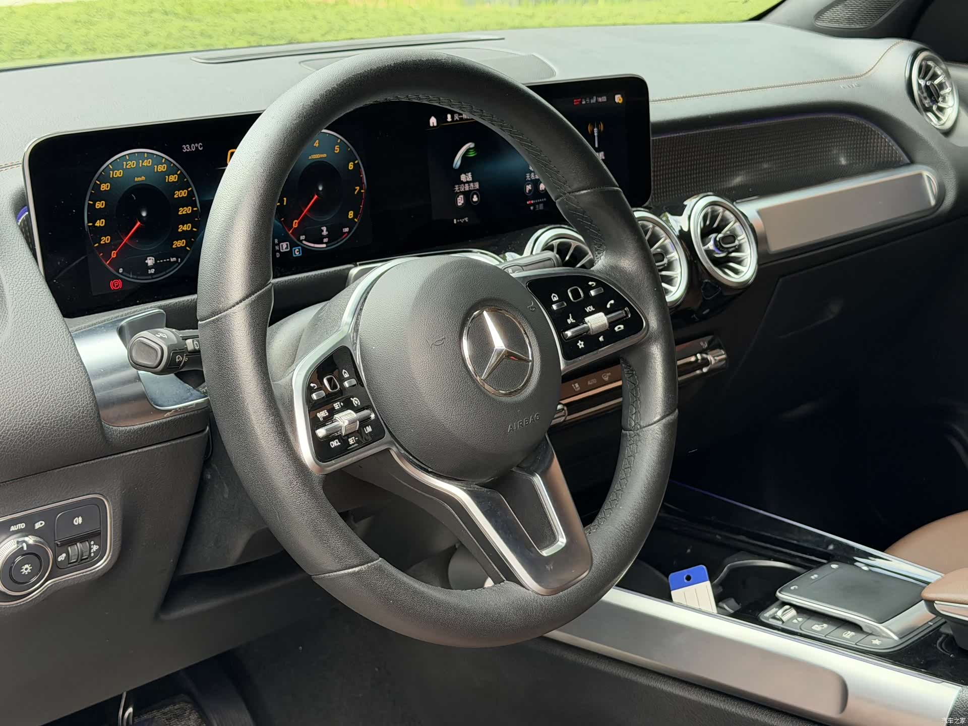 Mercedes-Benz GLB, 2022 11