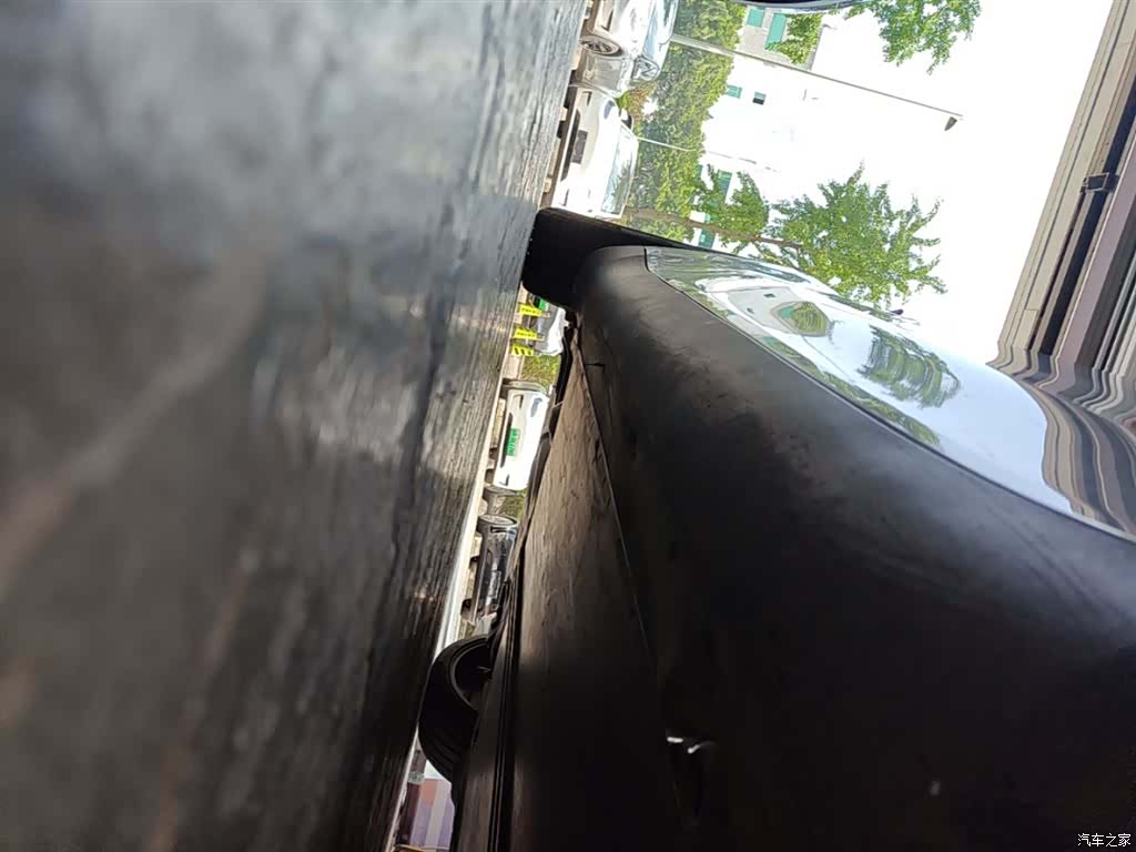 Tesla Model Y, 2023 21