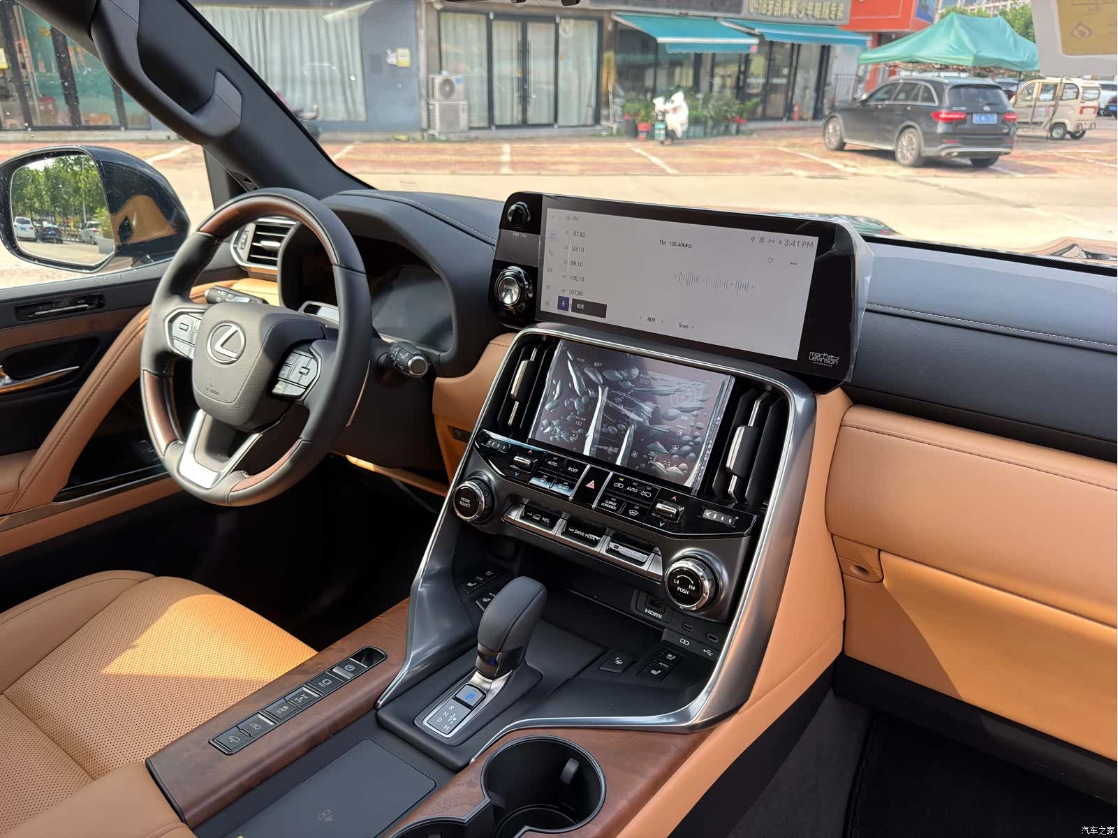 Lexus LX, 2025 18