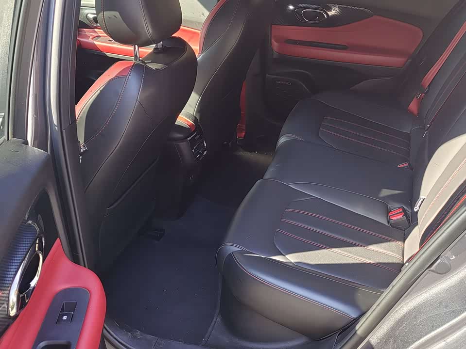 Trumpchi Shadow Leopard