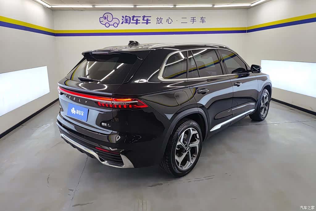 Geely Xingyue L, 2025 3
