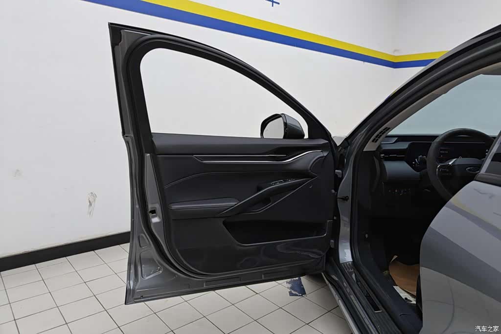 Ford Mondeo, 2023 7