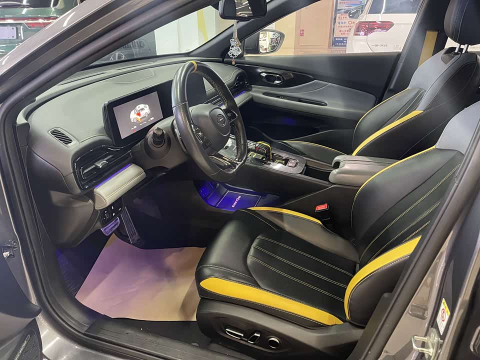 Trumpchi Shadow Leopard