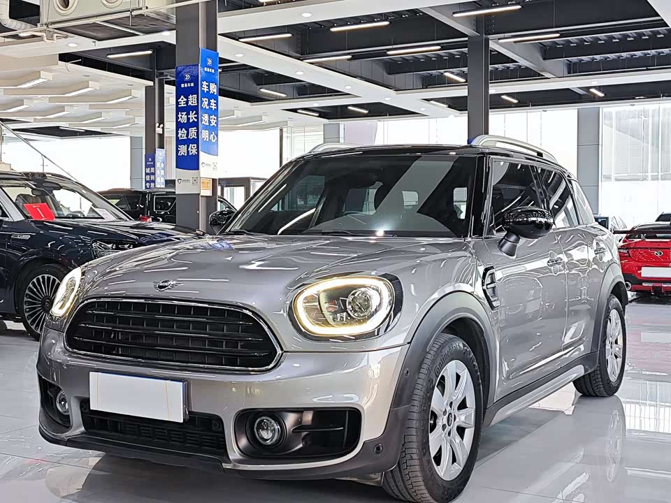 MINI COUNTRYMAN