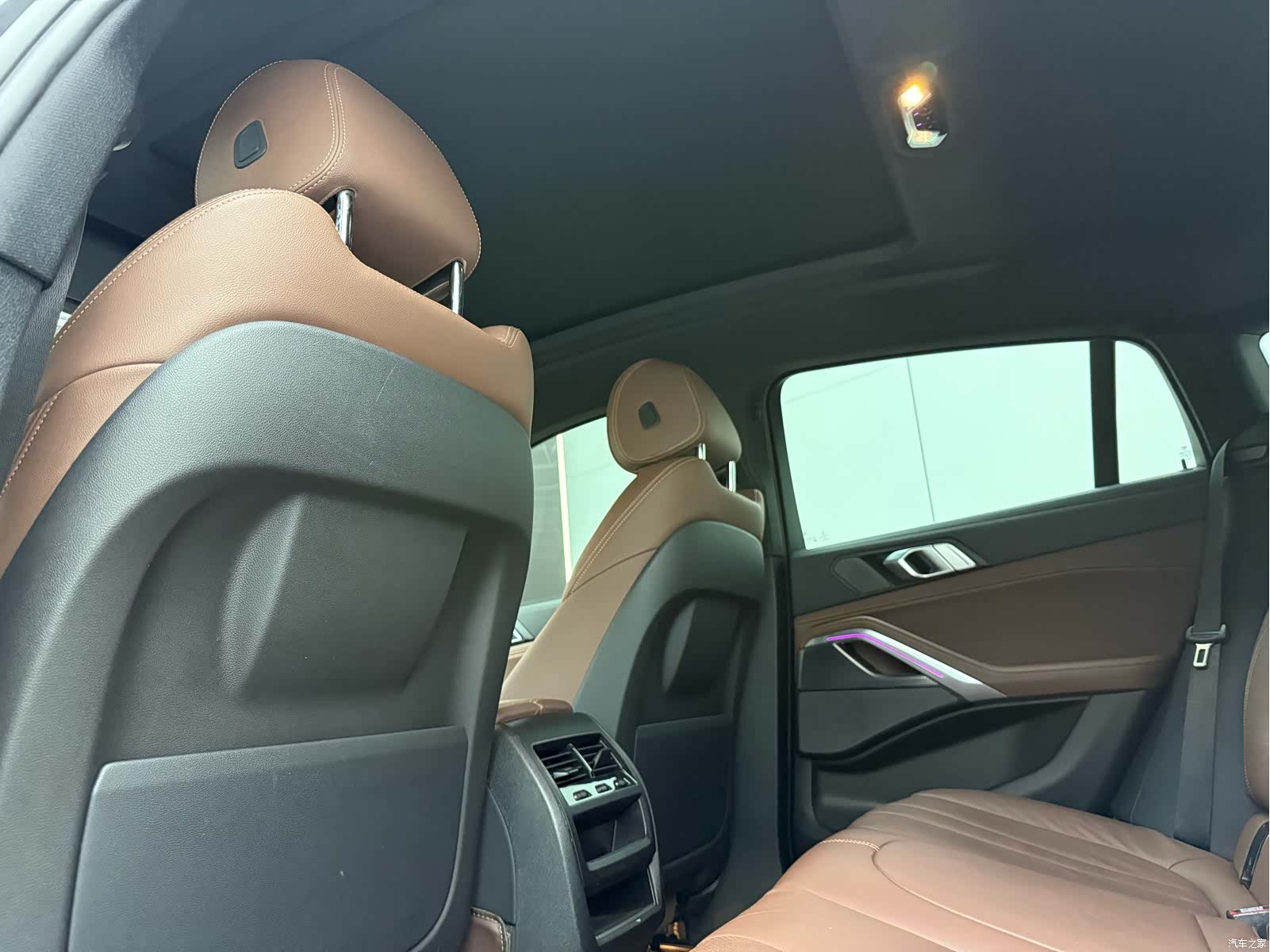 BMW X6, 2022 9