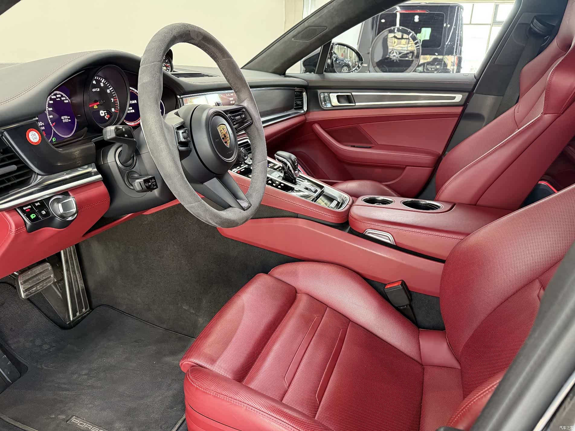 Porsche Panamera, 2022 7