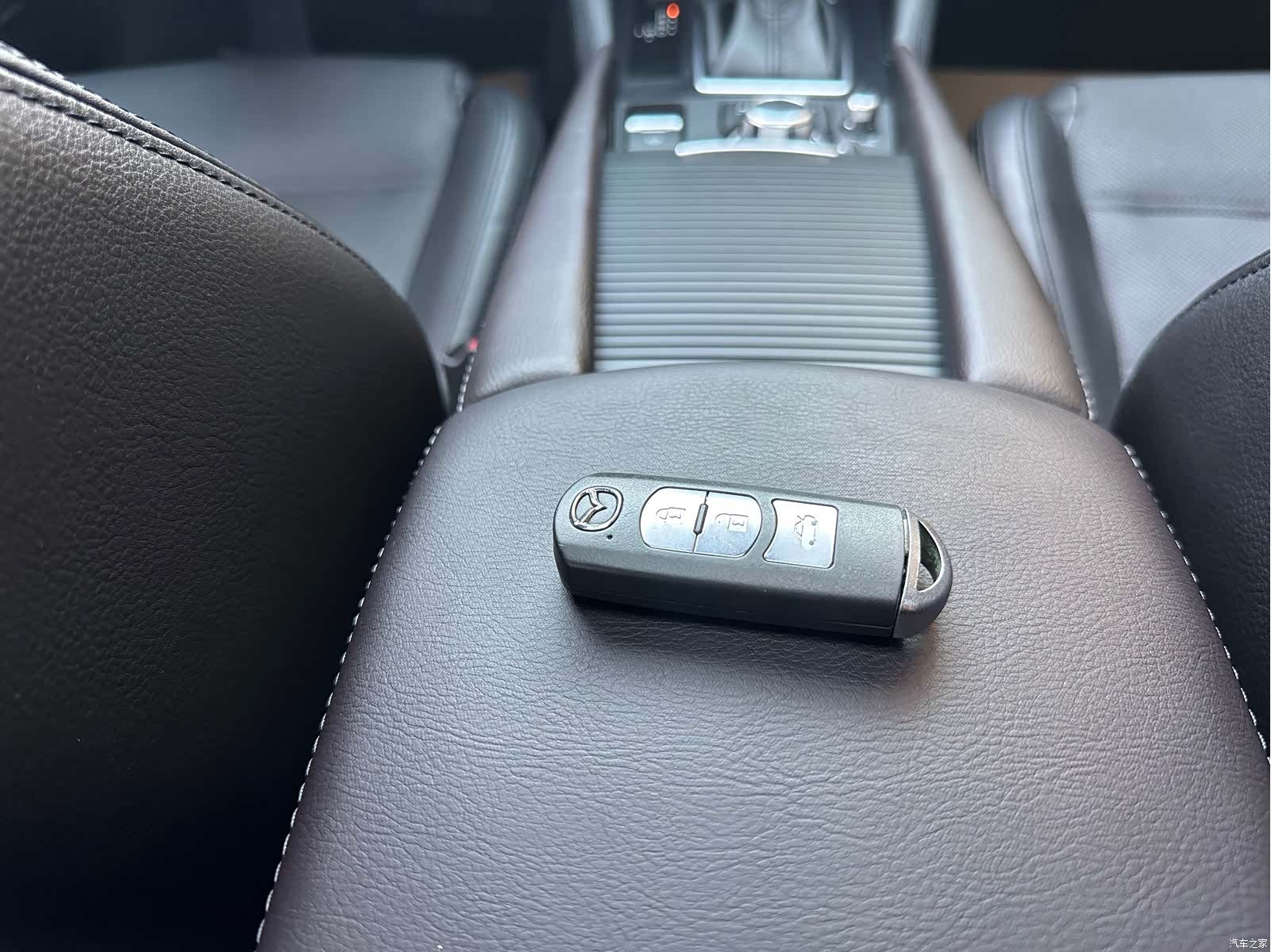 Mazda Atenza, 2017 28