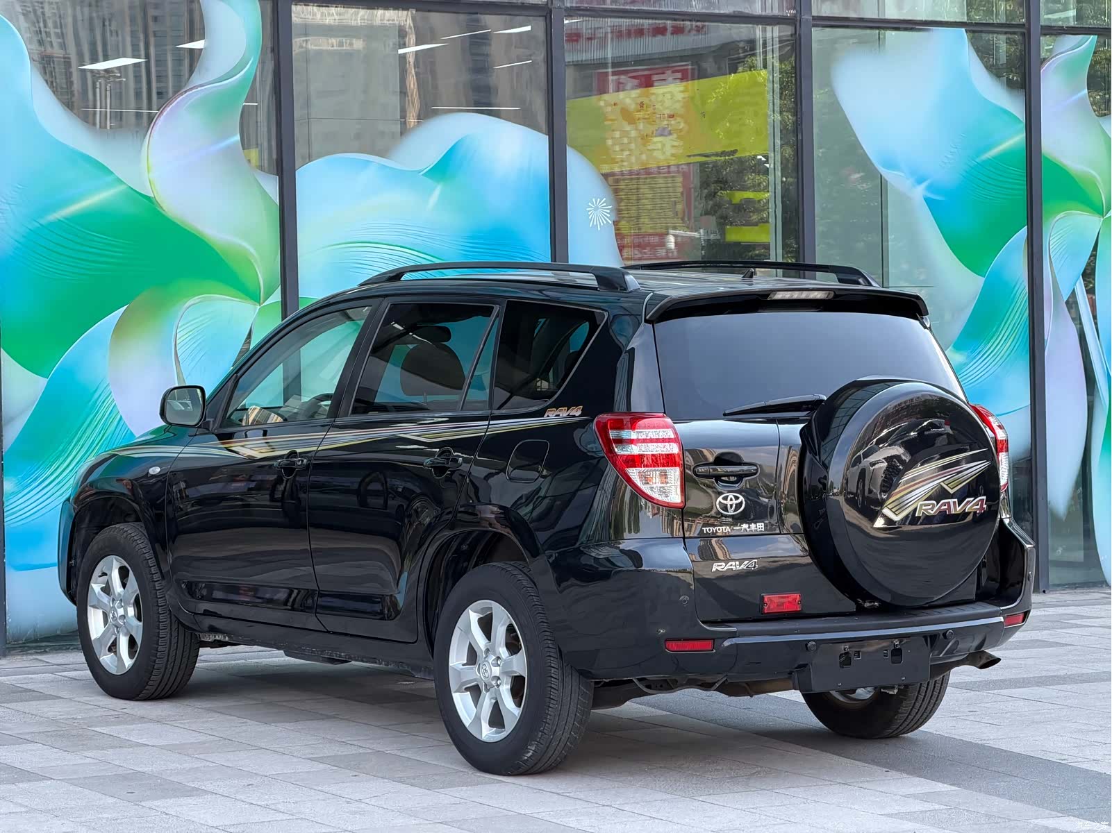 Toyota RAV4, 2010 12