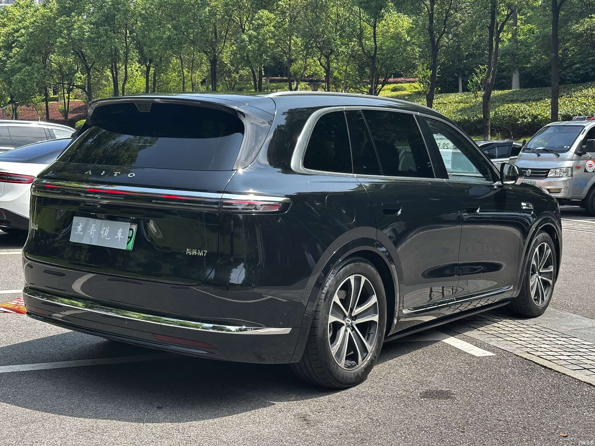 AITO M7, 2025 все фото