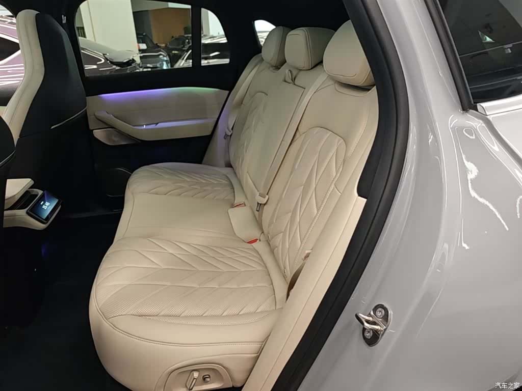 NIO EC6, 2025 17
