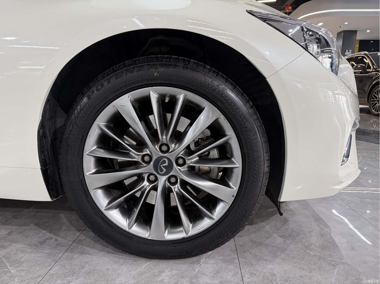 Infiniti Q50L, 2021 13