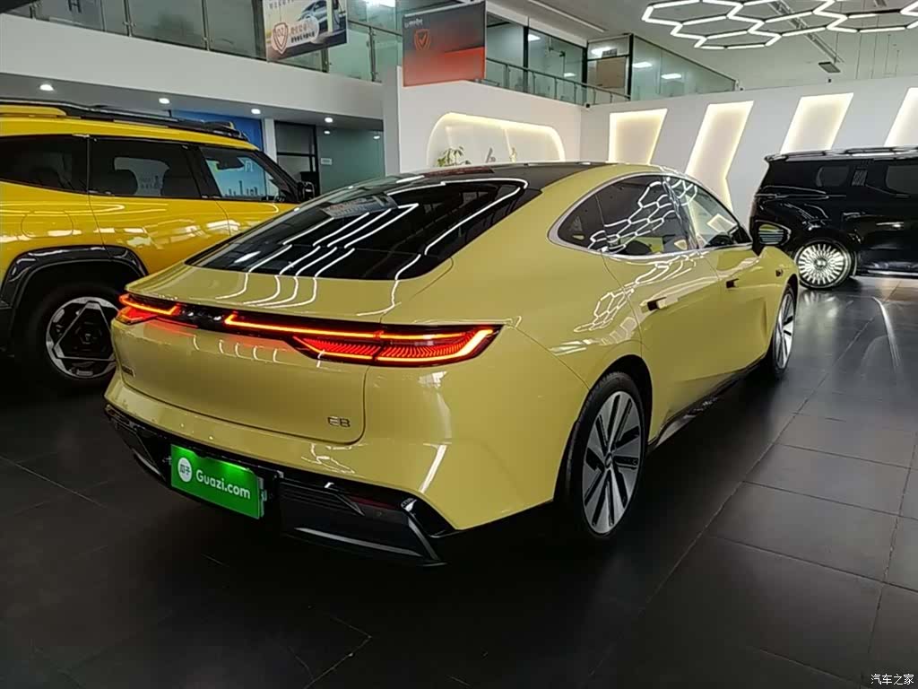 Geely E8, 2024 7