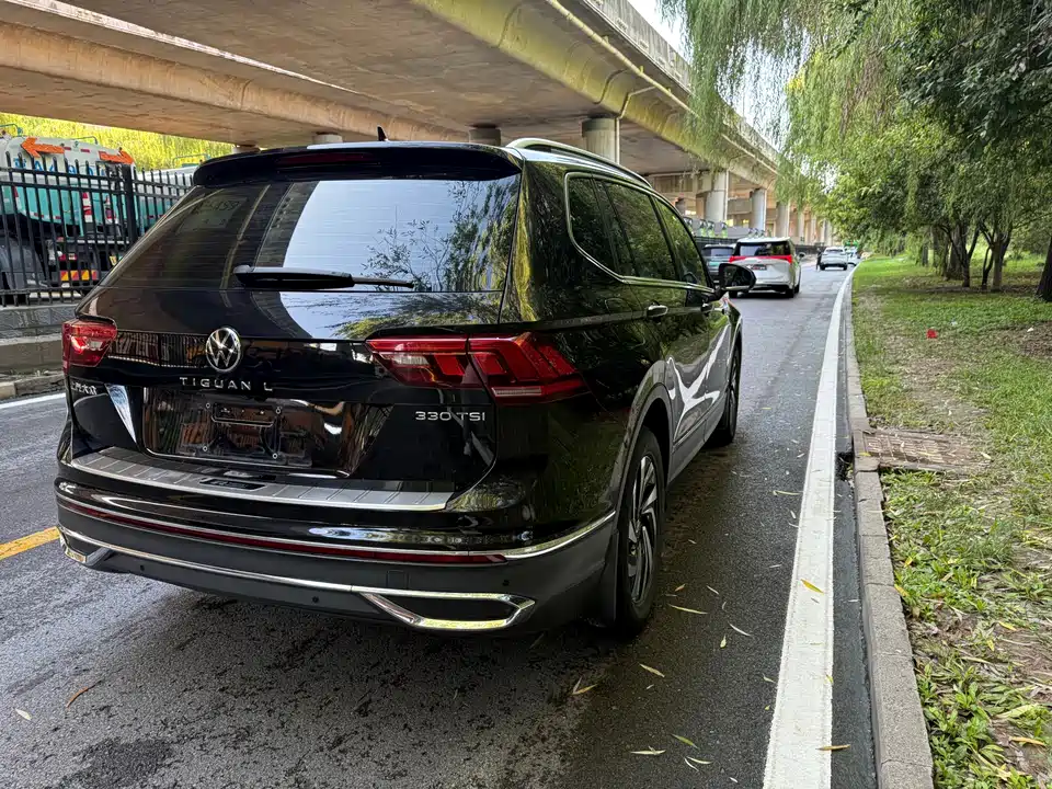 Volkswagen Tiguan L Volkswagen Tiguan L